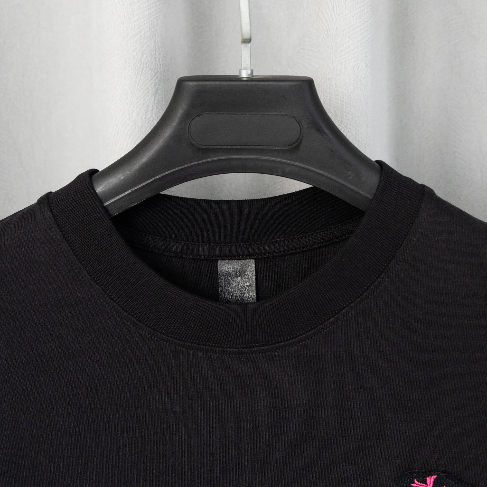 （ ， ） ： Size：S M L XL 26SS New Arrival Same Style ， ， ， S 116 74 22 M 120 76 22.5 L 124 78 23 XL 128 80 23.5
